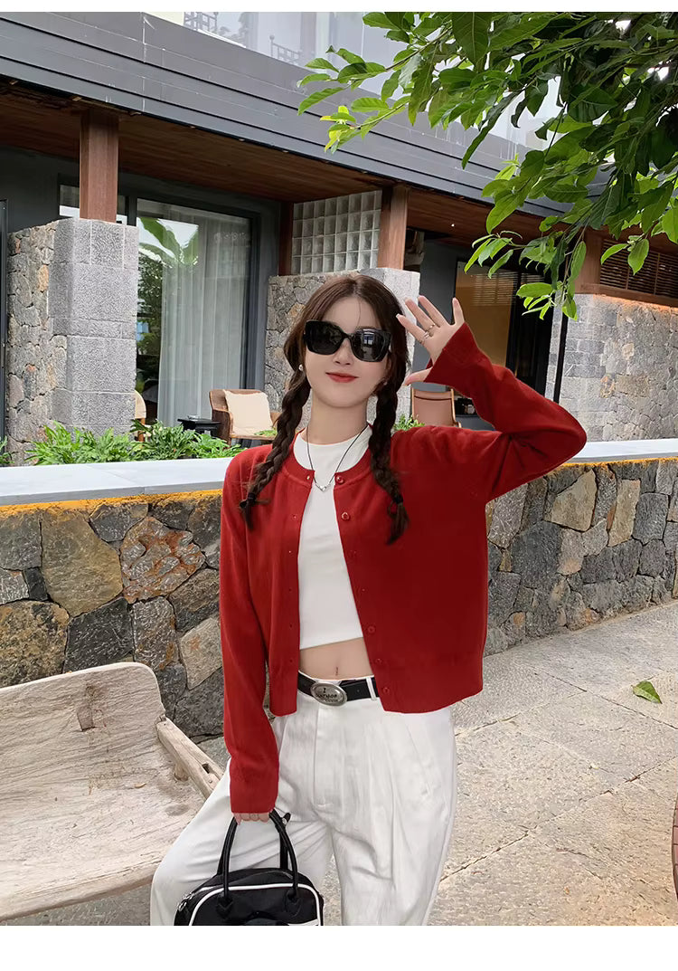 Women's long-sleeved cardigan