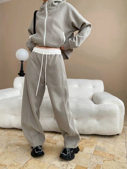 Casual spring and fall women's set with sweatshirt