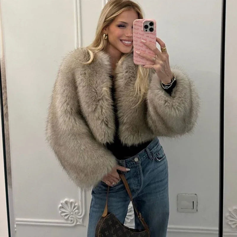 Women's Short Faux Fur Coat Winter